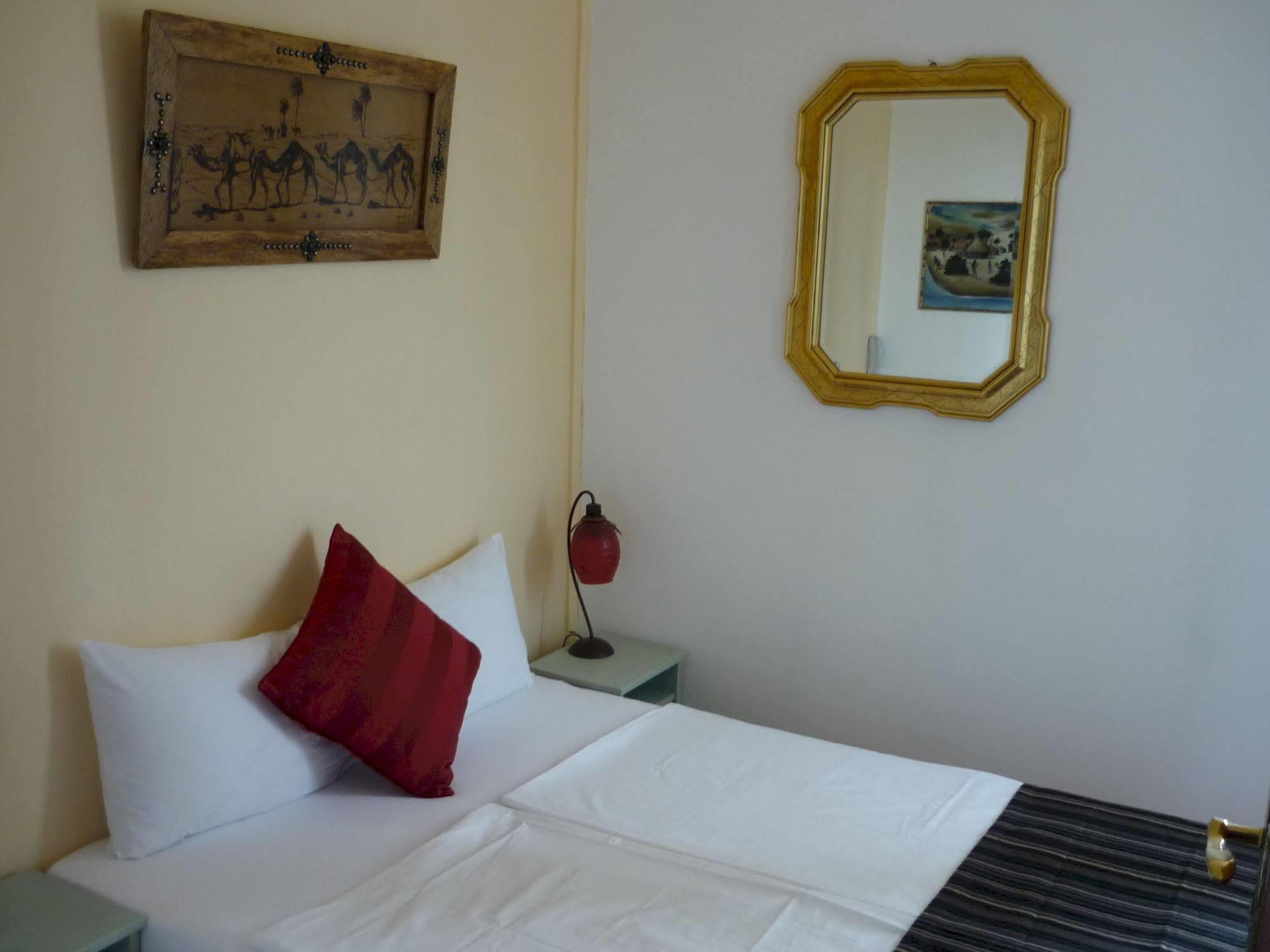 Logis Hotel Villa Victorine Nice Ngoại thất bức ảnh